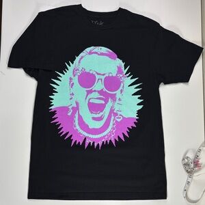 PINK 2024 Summer Carnival TOUR tee